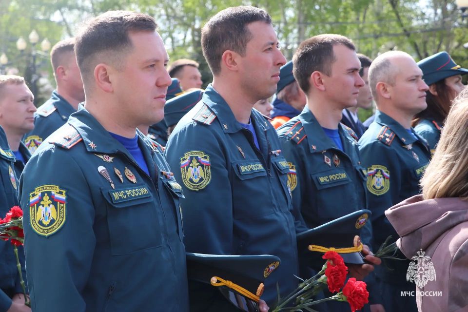 31 год спустя: в Южно-Сахалинске почтили память жертв Нефтегорского землетрясения 31 год спустя: в Южно-Сахалинске почтили память жертв Нефтегорского землетрясения