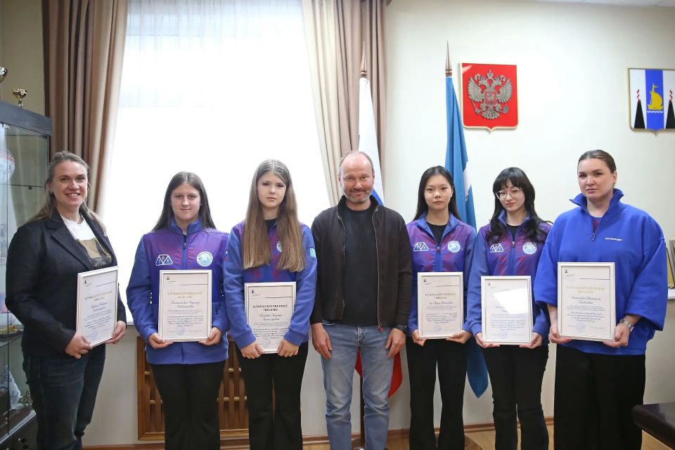 В сахалинском минспорте чествовали островных кёрлингистов
