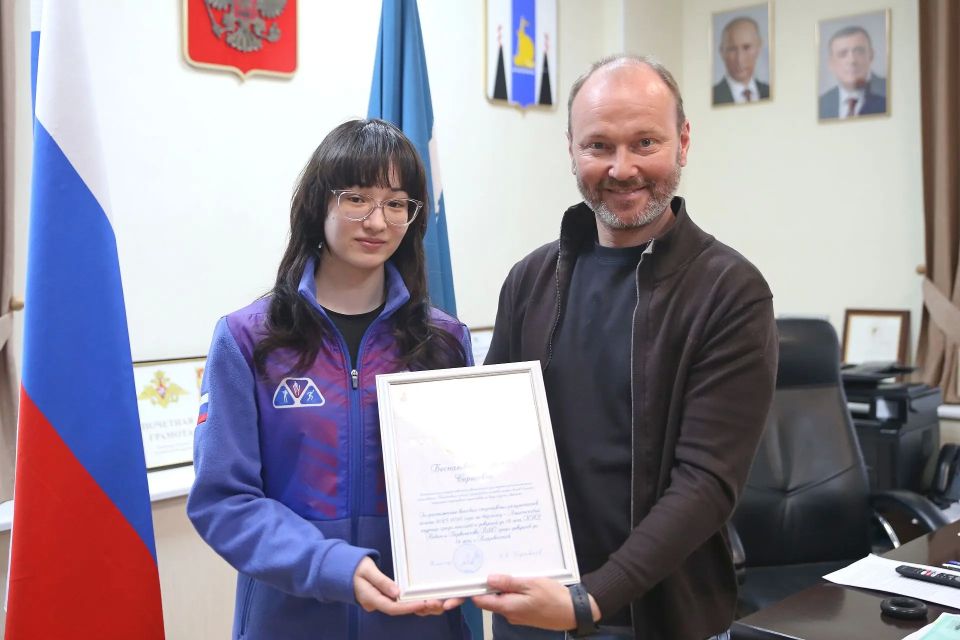 В сахалинском минспорте чествовали островных кёрлингистов В сахалинском минспорте чествовали островных кёрлингистов