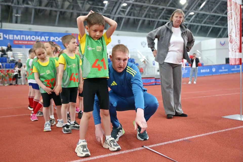На Сахалине определили сильнейших дошколят в комплексе ГТО На Сахалине определили сильнейших дошколят в комплексе ГТО