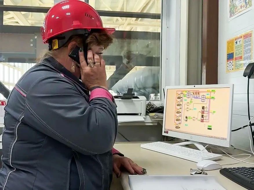 В рамках тренировки огнеборцы потушили газовую котельную в Корсакове В рамках тренировки огнеборцы потушили газовую котельную в Корсакове