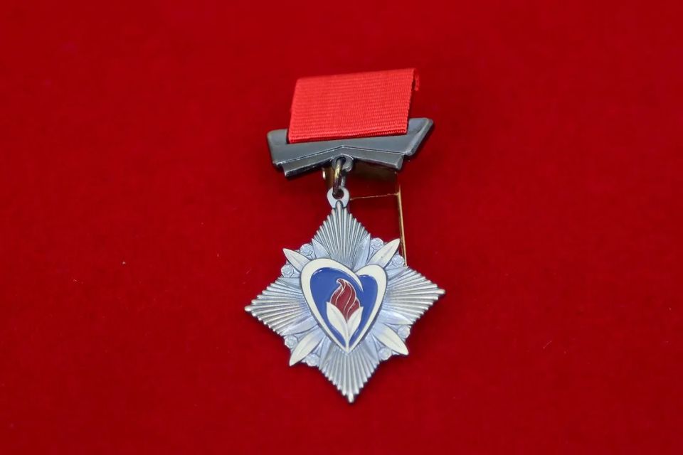 Всероссийскую награду за спасение жизни получил 17-летний волонтер из Корсакова Всероссийскую награду за спасение жизни получил 17-летний волонтер из Корсакова