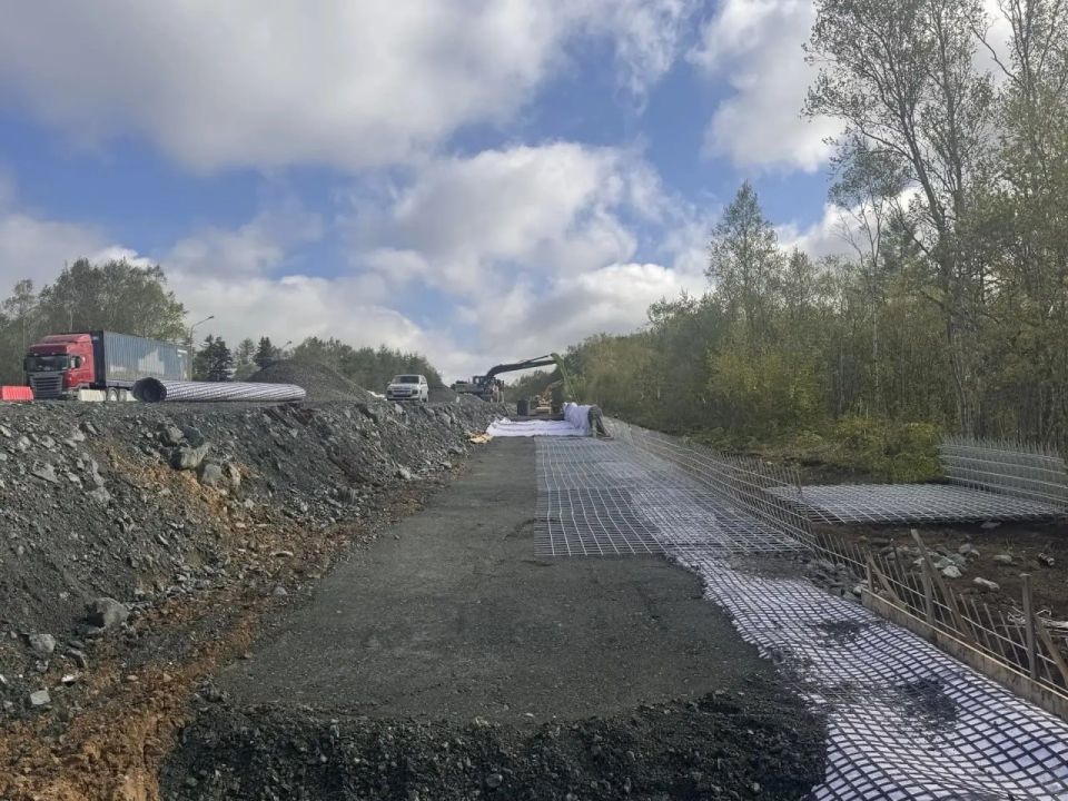 Освещение на Корсаковской трассе обновят в 2026 году Освещение на Корсаковской трассе обновят в 2026 году