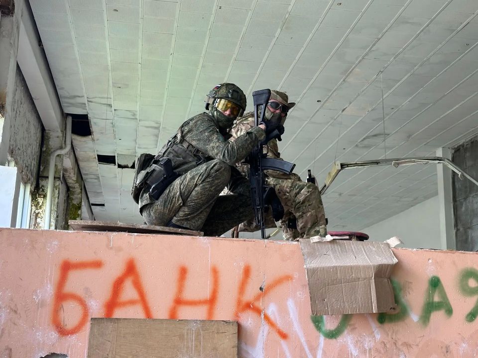 Сахалинские ветераны СВО соревновались в страйкболе Сахалинские ветераны СВО соревновались в страйкболе