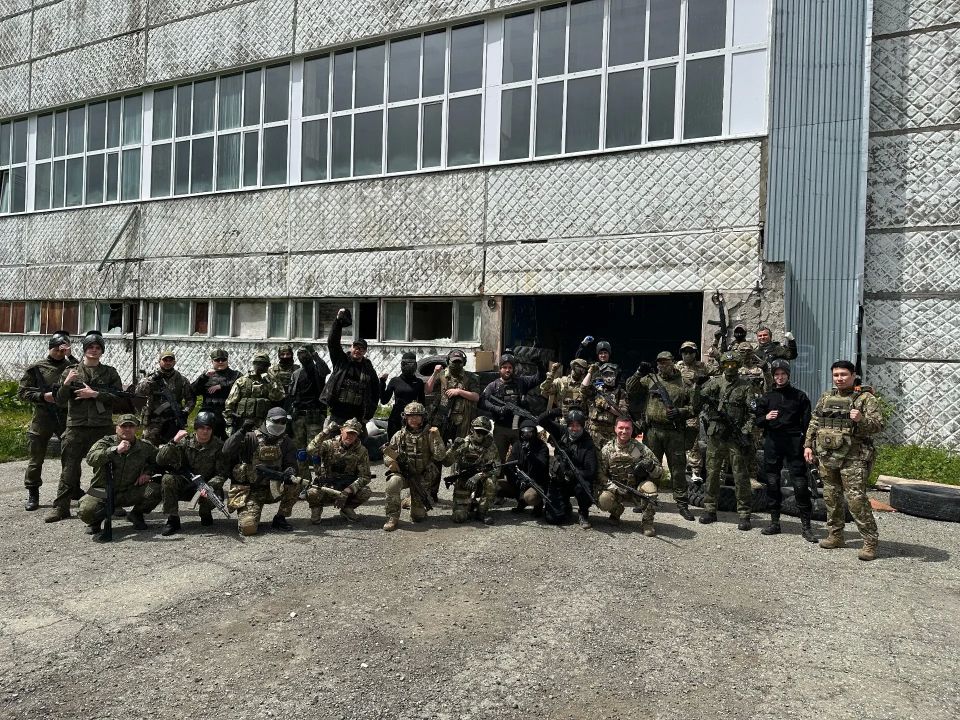 Сахалинские ветераны СВО соревновались в страйкболе Сахалинские ветераны СВО соревновались в страйкболе