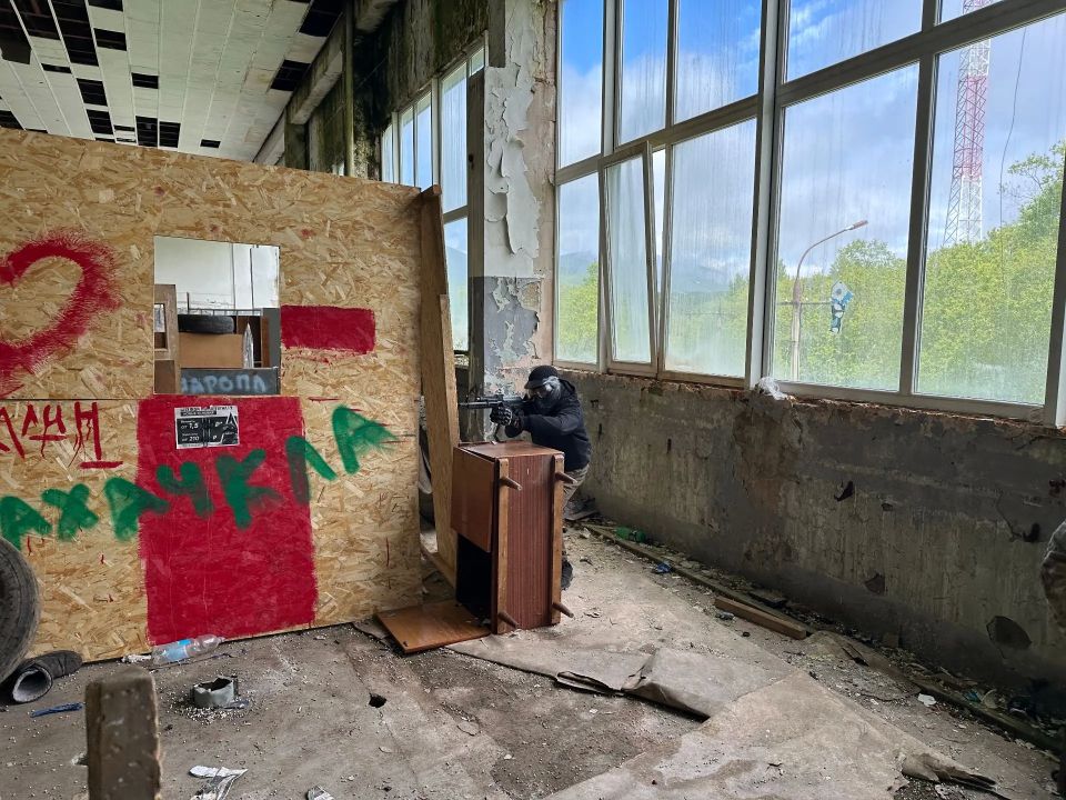 Сахалинские ветераны СВО соревновались в страйкболе Сахалинские ветераны СВО соревновались в страйкболе