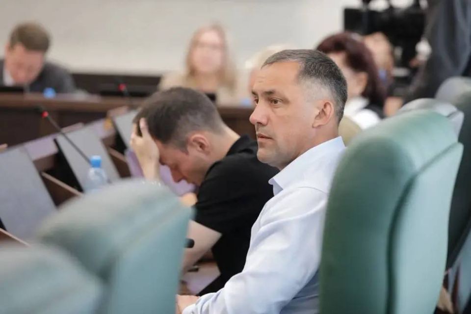 В Сахалинской области льготы на учебу и проезд для детей с нарушениями зрения продлят до 21 года В Сахалинской области льготы на учебу и проезд для детей с нарушениями зрения продлят до 21 года