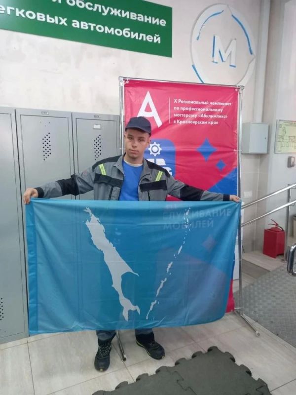 Старт дан! Команда Сахалинской области показывает мастерство на «Абилимпиксе» Старт дан! Команда Сахалинской области показывает мастерство на «Абилимпиксе»