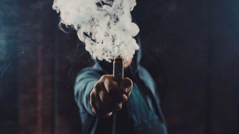 Сахалинская область получит право полностью запретить вейпы с марта 2027 года