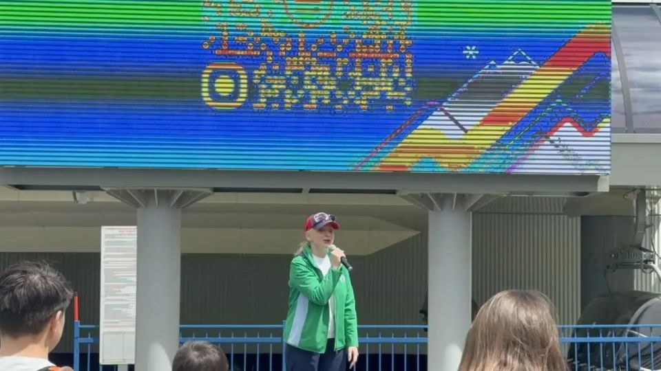 День России на Сахалине: 200 человек выбрали чистый воздух и отправились в «Долину туристов»! День России на Сахалине: 200 человек выбрали чистый воздух и отправились в «Долину туристов»!