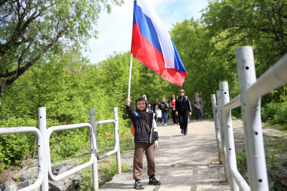 Сахалинцы присоединились ко Всероссийской акции "Чистый воздух" Сахалинцы присоединились ко Всероссийской акции "Чистый воздух"
