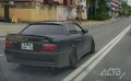 "Умник" на Toyota Chaser в Южно-Сахалинске объехал пробку по встречке через двойную сплошную