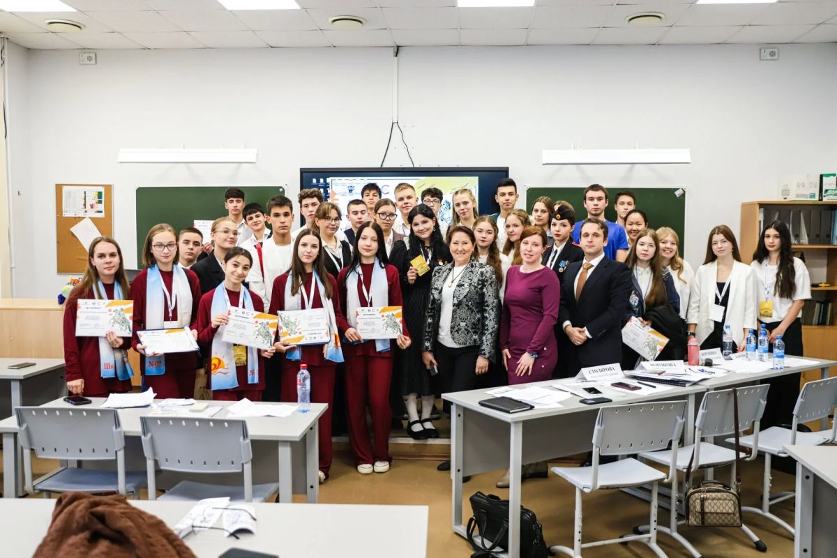 Школьников и студентов Сахалина приглашают принять участие в конкурсе «Молодые стратеги России»