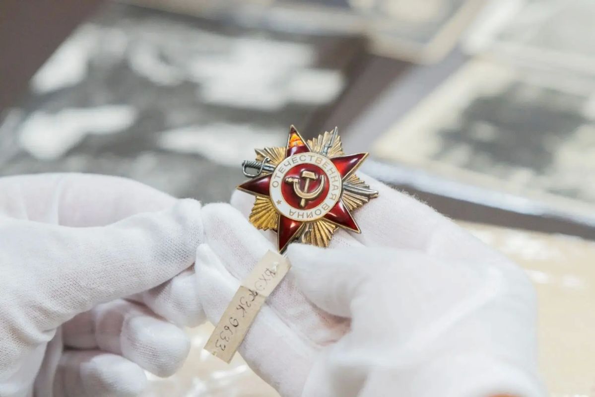 В Музейно-мемориальном комплексе «Победа» на экспертной фондово-закупочной комиссии рассмотрели новые предметы для пополнения фондов В Музейно-мемориальном комплексе «Победа» на экспертной фондово-закупочной комиссии рассмотрели новые предметы для пополнения фондов
