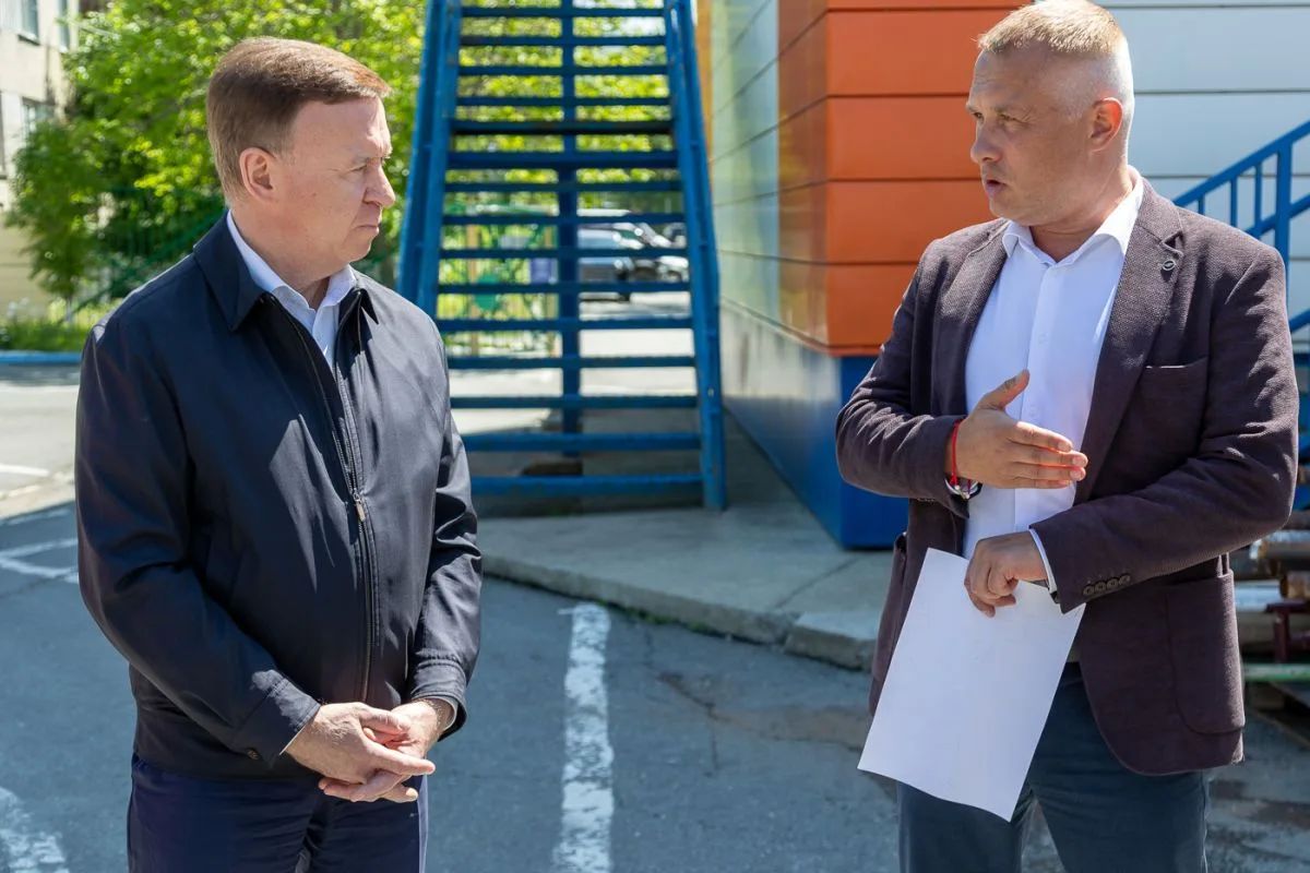 Сергей Надсадин проверил ход капитального ремонта в детском саду №11 «Ромашка» Сергей Надсадин проверил ход капитального ремонта в детском саду №11 «Ромашка»