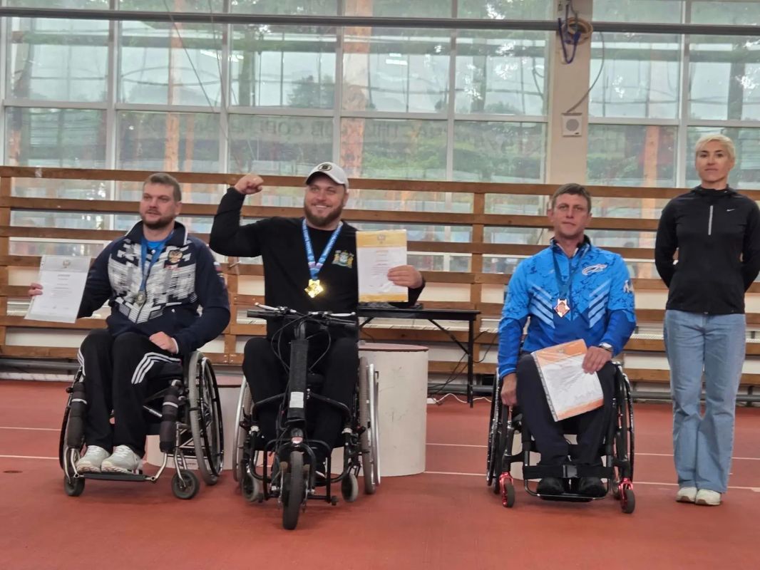 Сахалинские легкоатлеты завоевали три медали на чемпионате России среди лиц с ПОДА Сахалинские легкоатлеты завоевали три медали на чемпионате России среди лиц с ПОДА