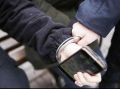 Житель областного центра ответит в суде за кражу сотового телефона