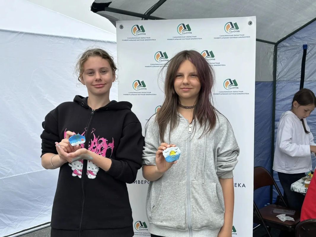 СахОУНБ подвела итоги участия в фестивале «Крылья Сахалина»: два дня, 1500 гостей СахОУНБ подвела итоги участия в фестивале «Крылья Сахалина»: два дня, 1500 гостей