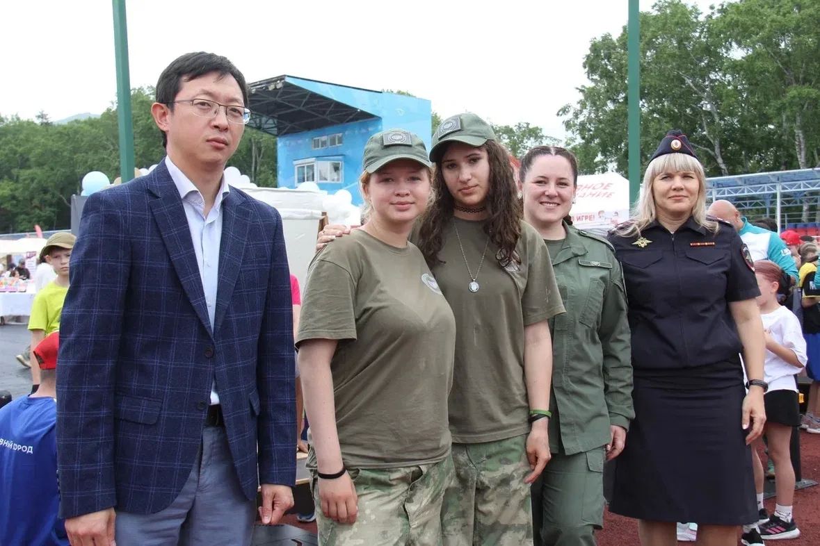 День семьи, любви и верности под надёжной защитой Сахалинской полиции День семьи, любви и верности под надёжной защитой Сахалинской полиции