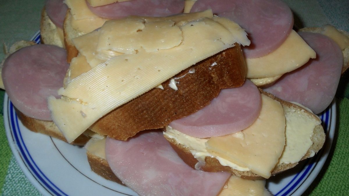 Как завтрак влияет на уровень сахара в крови: важные правила и полезные продукты для диабетиков