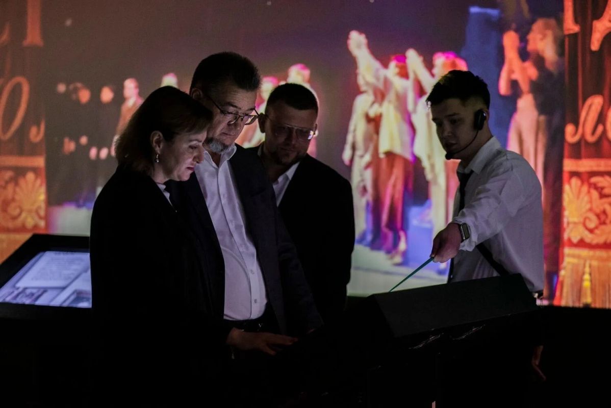 Посетила мультимедийную выставку «150 артистов. Союз театральных деятелей» в Историческом парке «Россия – моя история»