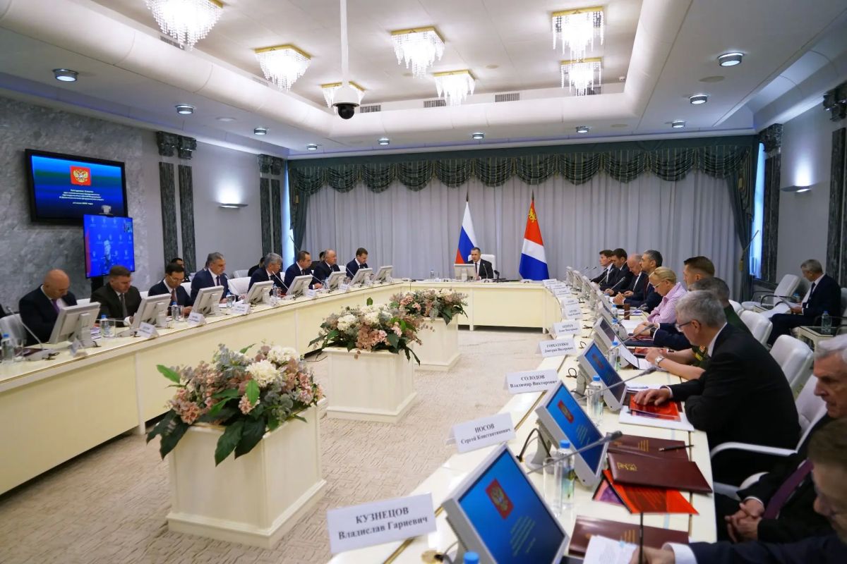 Валерий Лимаренко прокомментировал успехи Сахалина и Курил по итогам 2025 года