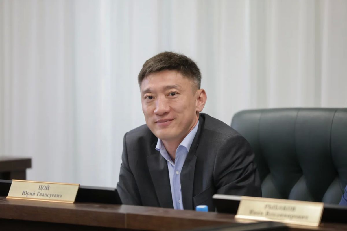Сегодня празднует день рождения Юрий Цой, депутат Сахалинской областной Думы седьмого и восьмого созывов