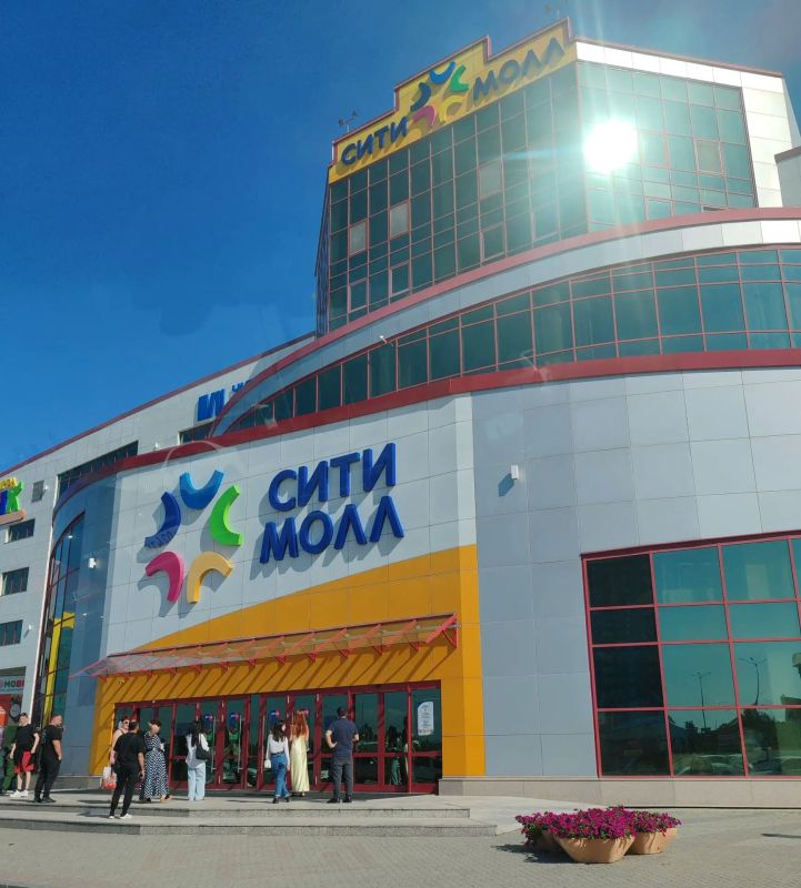 Новый офис в ТРК «Сити Молл» посетили три тысячи южносахалинцев
