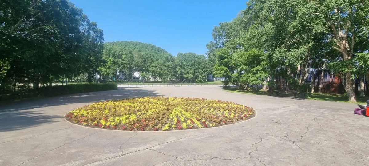 Сегодня мы посетили детский лагерь отдыха "Лесное озеро", где этим летом за 3 смены уже успели отдохнуть около 300 детей Сегодня мы посетили детский лагерь отдыха "Лесное озеро", где этим летом за 3 смены уже успели отдохнуть около 300 детей