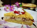 Вкусный пирог с клубникой: быстро и легко