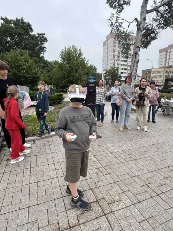 Делимся с вами яркими моментами «Чеховского сквера», который прошёл 23 июля! Делимся с вами яркими моментами «Чеховского сквера», который прошёл 23 июля!