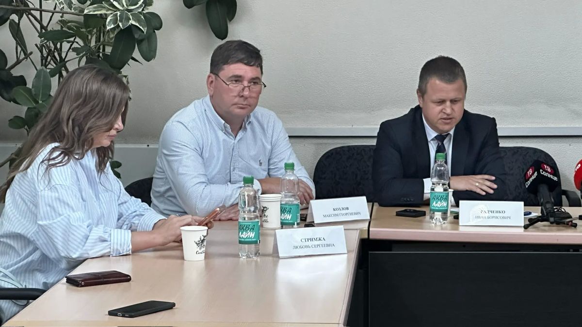 Сотрудники полиции приняли участие в брифинге Министерства рыболовства по вопросам противодействия браконьерству в Сахалинской области Сотрудники полиции приняли участие в брифинге Министерства рыболовства по вопросам противодействия браконьерству в Сахалинской области