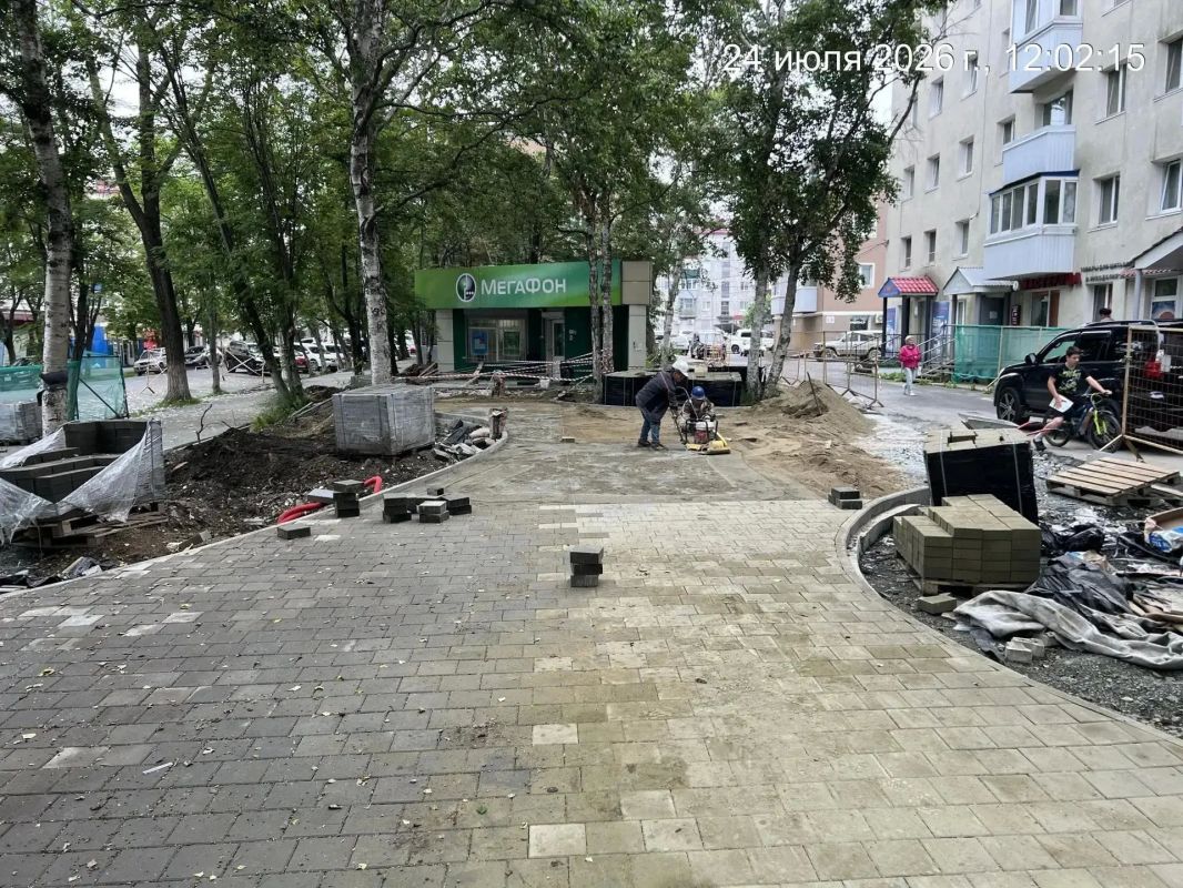 Сквер на Советской и «Пять углов»: как преображают Корсаков Сквер на Советской и «Пять углов»: как преображают Корсаков