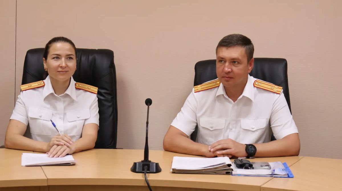 В следственном управлении СК России по Сахалинской области проведена аттестация следователей и торжественное принятие Присяги В следственном управлении СК России по Сахалинской области проведена аттестация следователей и торжественное принятие Присяги