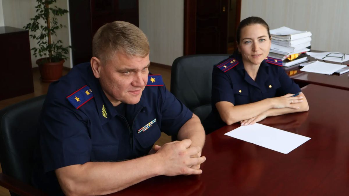 В следственном управлении СК России по Сахалинской области состоялась встреча руководителя с ветеранами следствия В следственном управлении СК России по Сахалинской области состоялась встреча руководителя с ветеранами следствия