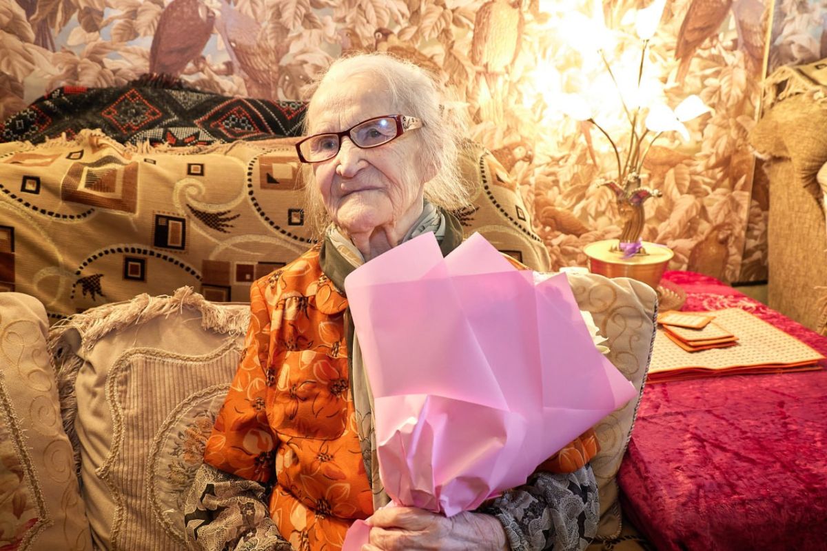 Ветеран Мария Каштальянова отметила 101-й день рождения