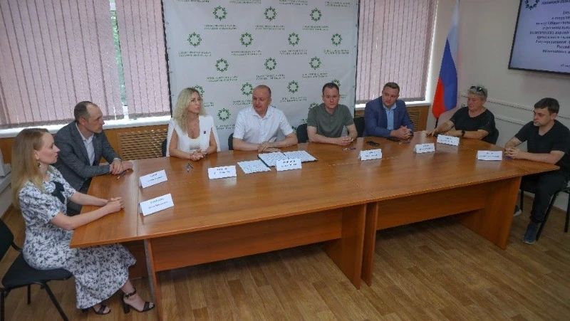 Шесть политических партий в Сахалинской области подписали соглашение о сотрудничестве на выборах