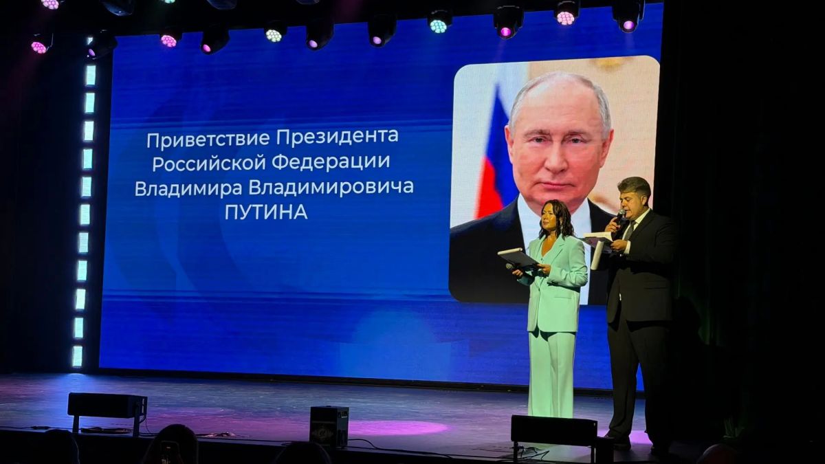 Всероссийский молодёжный форум "ОстроVа" стартовал в Южно-Сахалинске Всероссийский молодёжный форум "ОстроVа" стартовал в Южно-Сахалинске