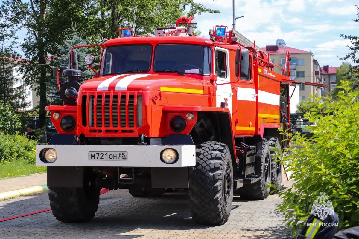 Пожар в школе-интернат «Радуга» потушен Пожар в школе-интернат «Радуга» потушен