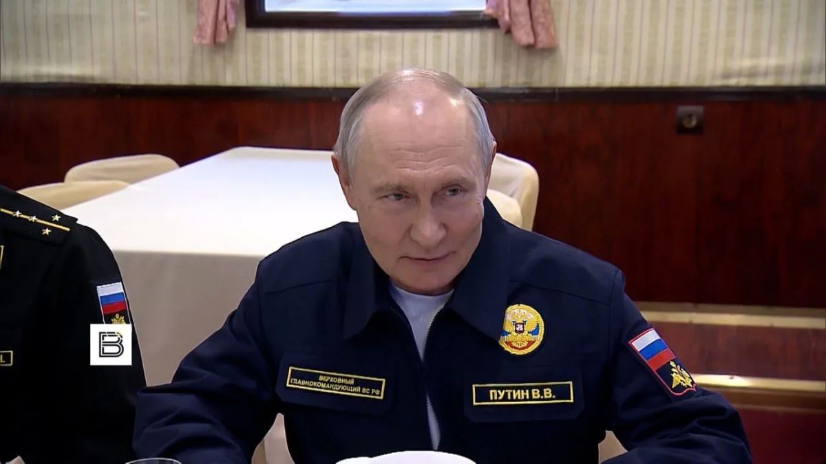 Учения флота, ответ на пиратство Запада и Итуруп: Владимир Путин посетил Дальний Восток и впервые добрался до Курильских островов