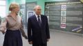 Владимир Путин побывал на острове Итуруп, где осмотрел рыбоперерабатывающий комплекс «Ясный», Курильскую центральную районную больницу и школу имени Героя России Эдуарда Норполова