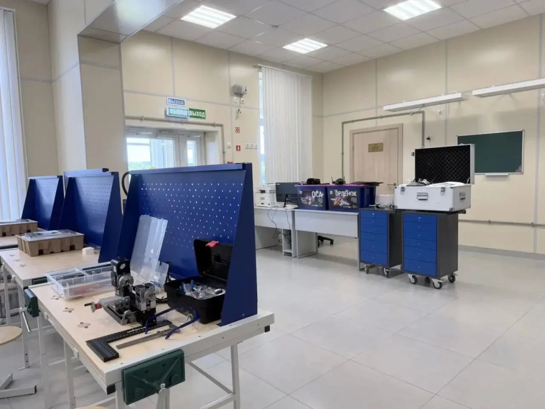 С 1 сентября школа Северо-Курильска будет носить гордое имя Петра Шутова — Героя Советского Союза С 1 сентября школа Северо-Курильска будет носить гордое имя Петра Шутова — Героя Советского Союза