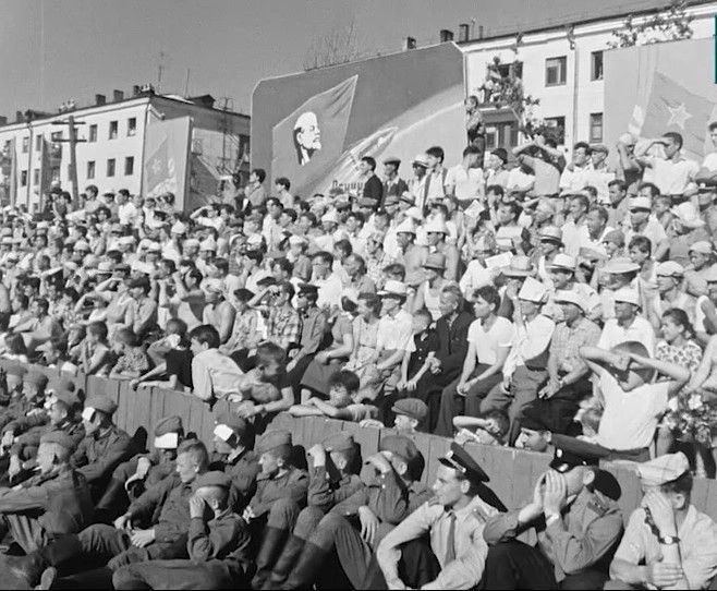 Знаете ли вы, что…. . … ровно 64 года назад, 19 августа 1962 года островная футбольная команда впервые стала победителем Кубка Дальнего Востока Знаете ли вы, что…. . … ровно 64 года назад, 19 августа 1962 года островная футбольная команда впервые стала победителем Кубка Дальнего Востока