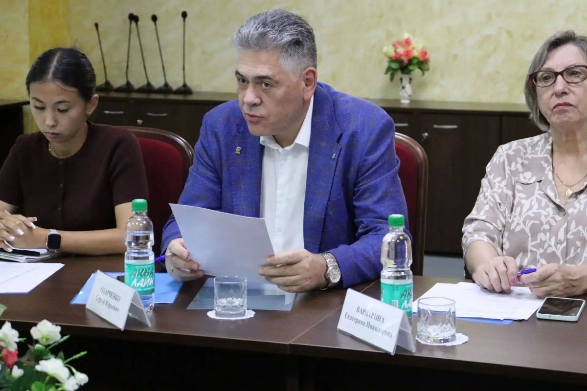 В Холмске обсудили комплексную поддержку участников СВО и их семей В Холмске обсудили комплексную поддержку участников СВО и их семей