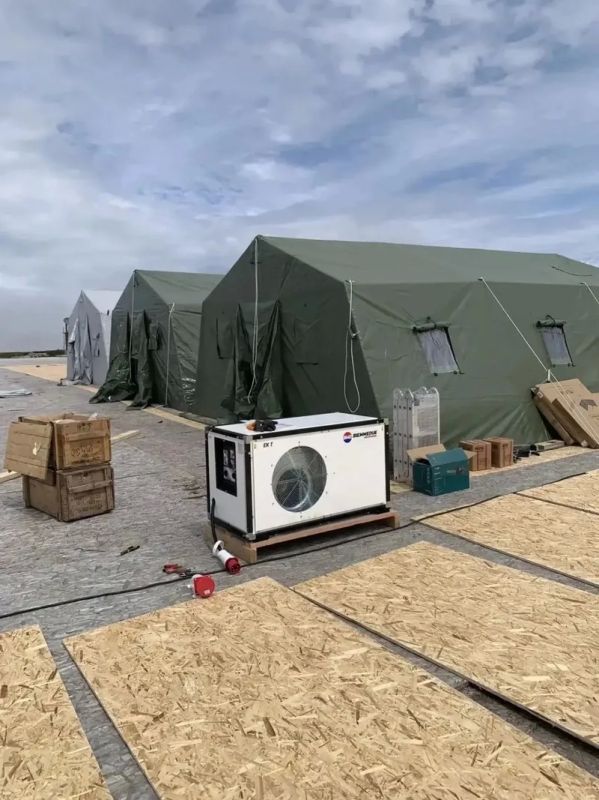 Судно «Виктор» доставило на Шумшу 340 тонн грузов для поисковой экспедиции Судно «Виктор» доставило на Шумшу 340 тонн грузов для поисковой экспедиции