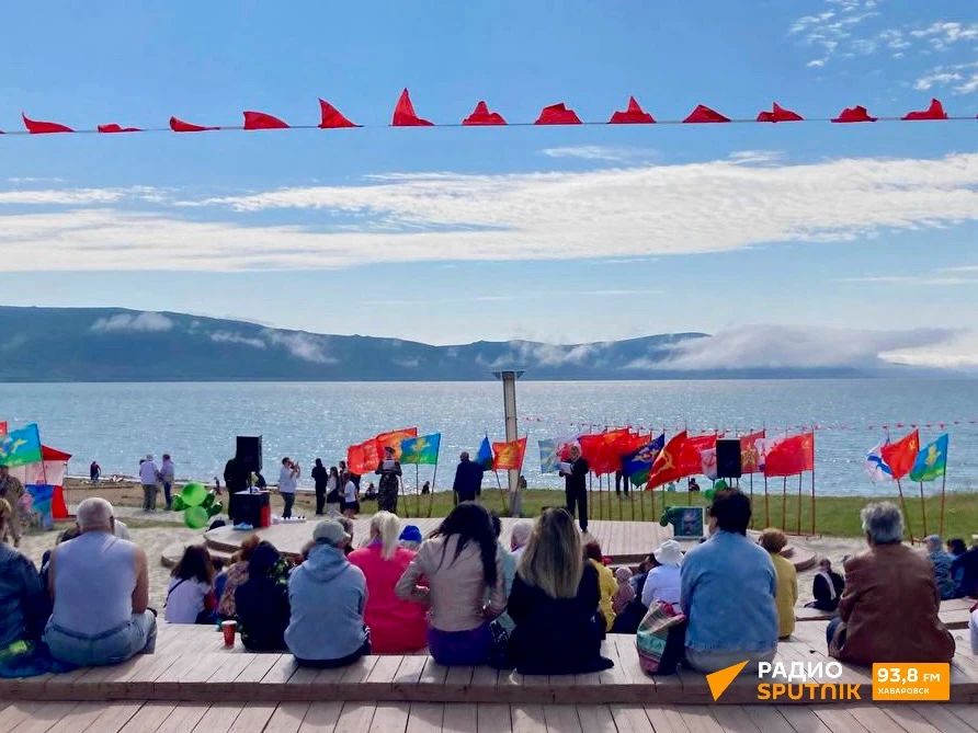 Ну что, пятница, удивляй!. Хабаровск +16 °C ночью, +29 °C днем