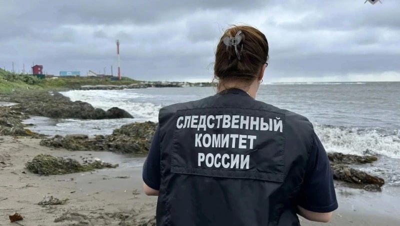 В Холмском районе на берегу Татарского пролива нашли тело 57-летнего мужчины