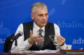 Юрий Баранчик: Бриллиантовую ручку сменил на бетономешалку