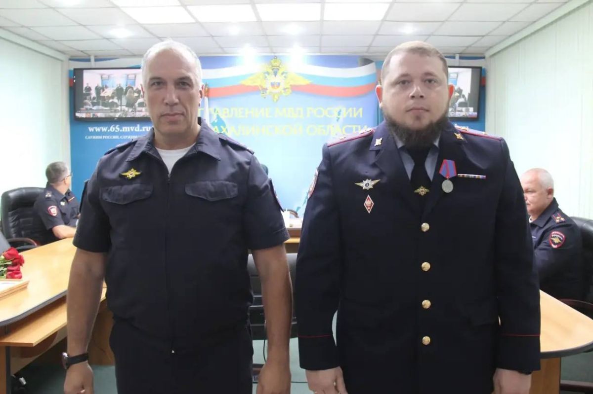 В УМВД России по Сахалинской области наградили детей за содействие в борьбе с преступностью В УМВД России по Сахалинской области наградили детей за содействие в борьбе с преступностью