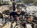 Молодёжь пришла на помощь в ликвидации последствий циклона в Томаринском районе